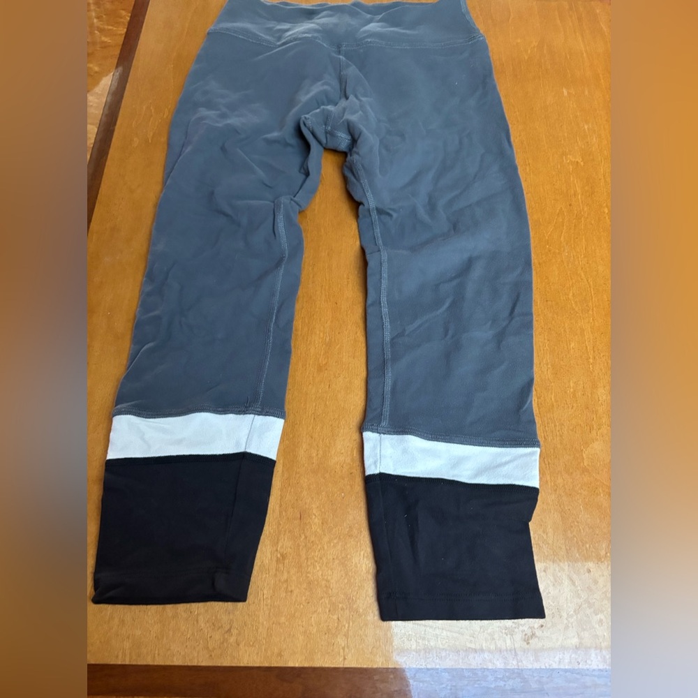 Kate Spade Gray and Black Leggings with Color-Block Design